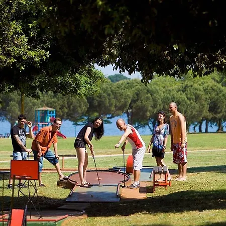 Happy Camp Mobile Homes In Park Umag Feriepark