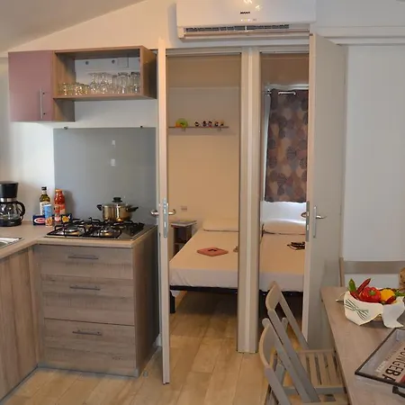 Happy Camp Mobile Homes In Park Umag