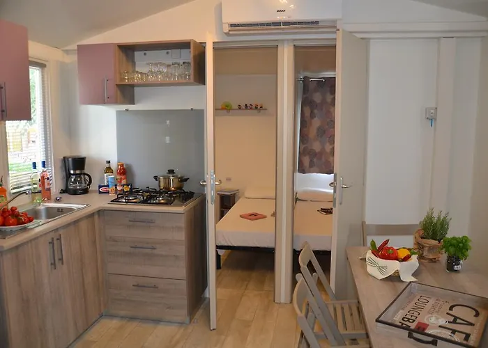 Happy Camp Mobile Homes In Park Umag
