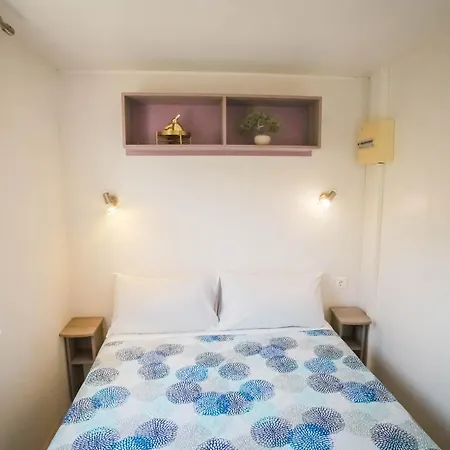 Happy Camp Mobile Homes In Park Umag