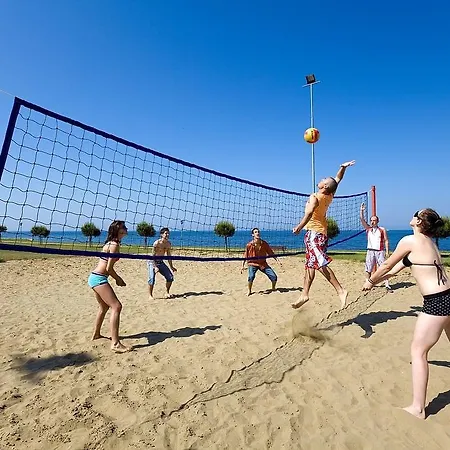 Kompleks wypoczynkowy Happy Camp Mobile Homes In Park Umag 4*
